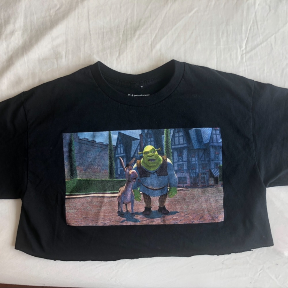 Cropped Shrek T-Shirt